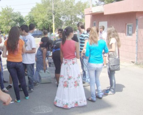 Mazăre: Elevii primesc subvenţii pentru căldură şi transport